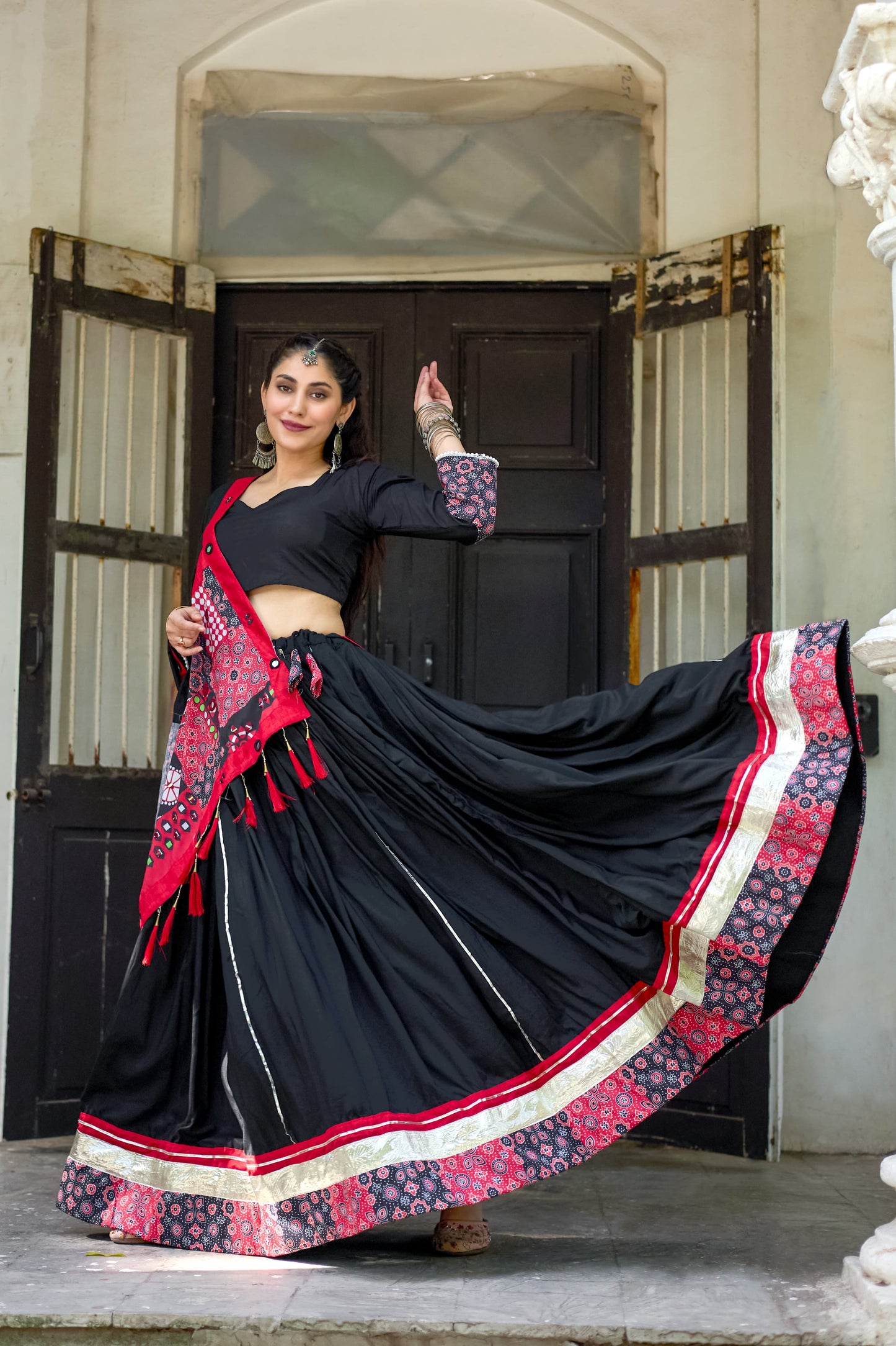 Navratri 2025 Special – White Pure Cotton Chaniya Choli Set with Mirror & Gota Patti Work