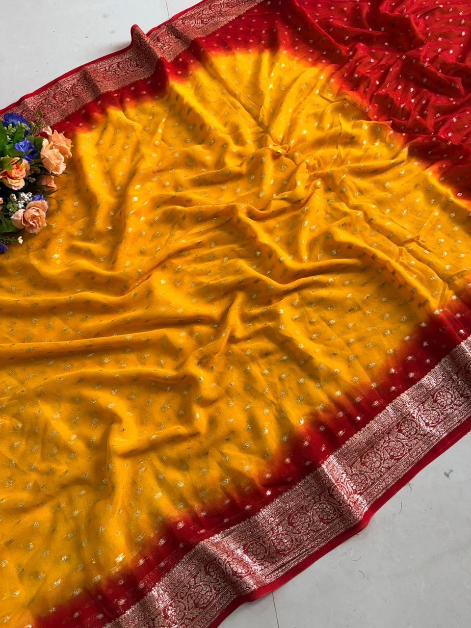 Durga Puja Special – Viscose Georgette Saree with Contrast Pallu & Running Blouse