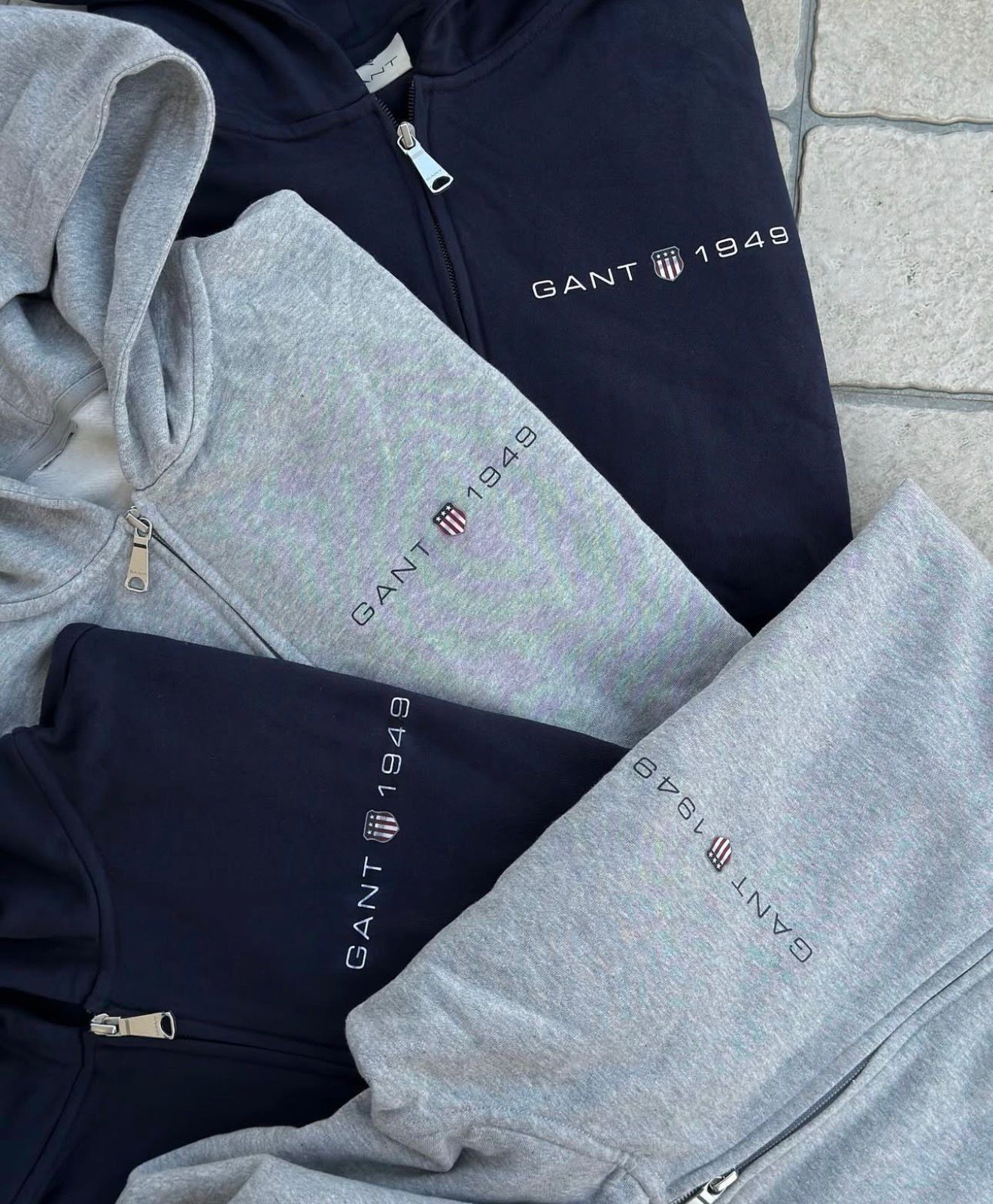 GANT Winter Zipper Collection – Premium 400 GSM Warmth & Style