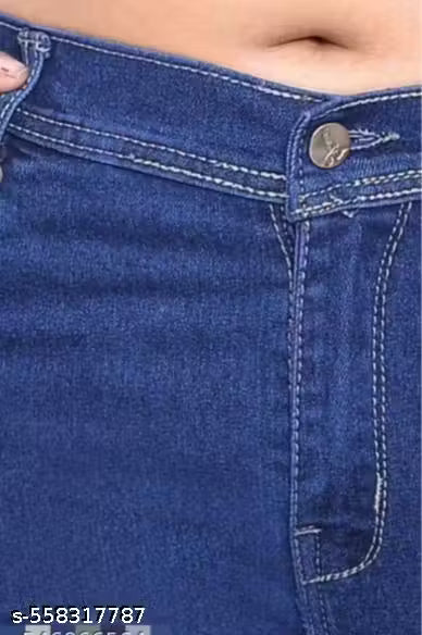 WOMEN STYLISH & TRENDING STRAIGHT FIT LOOZ FIT BLUE JEANS