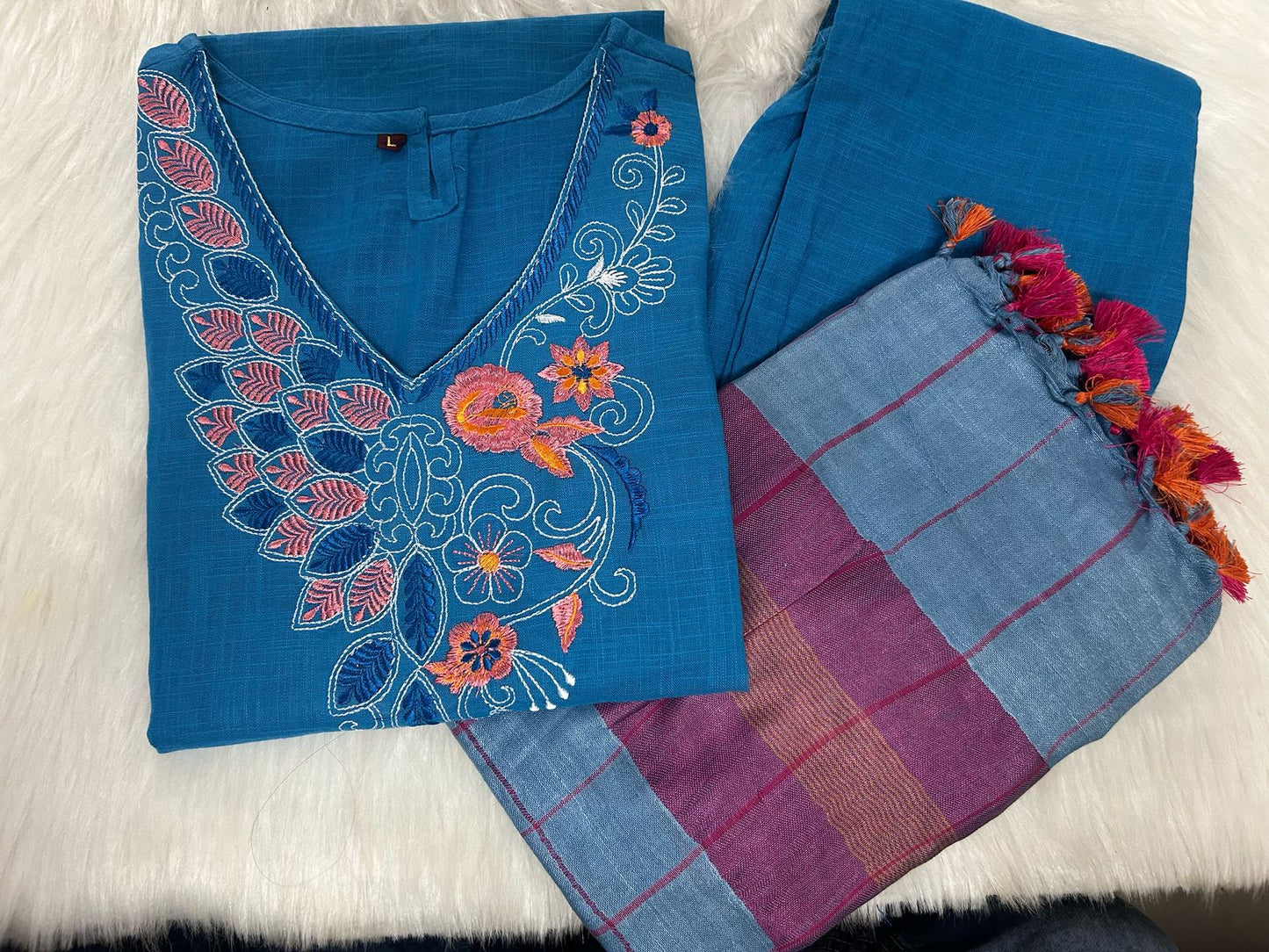 Exclusive Handloom A-Line Kurti Set | Halter Neck with Pure Linen Dupatta & Cotton Pants