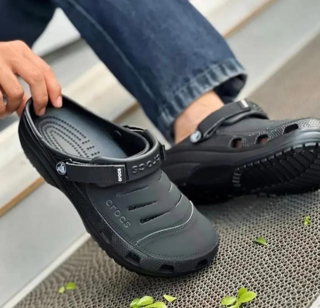 Men's Crocs Yukon Clog | Premium Comfort & Style